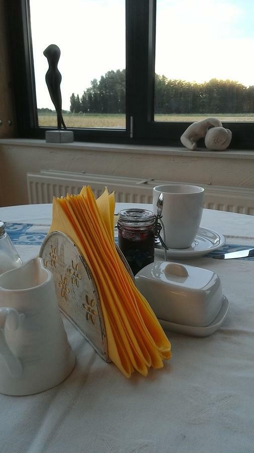 Ateljee Devlaux Bed & Breakfast Veurne Eksteriør bilde